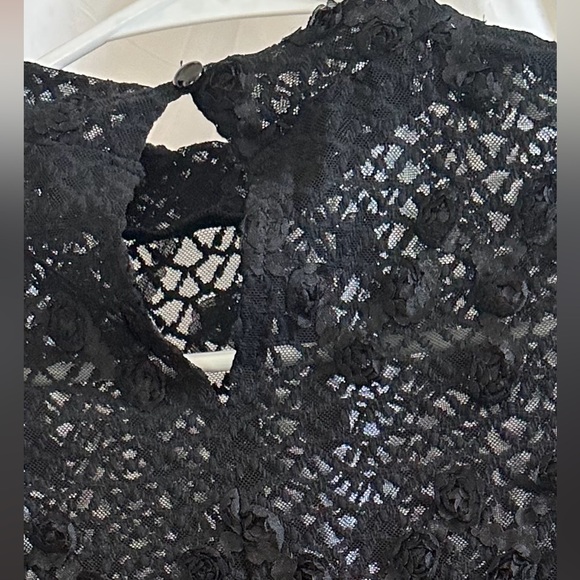 Disturbia Black Lace Floral Crop Top - Picture 4 of 8